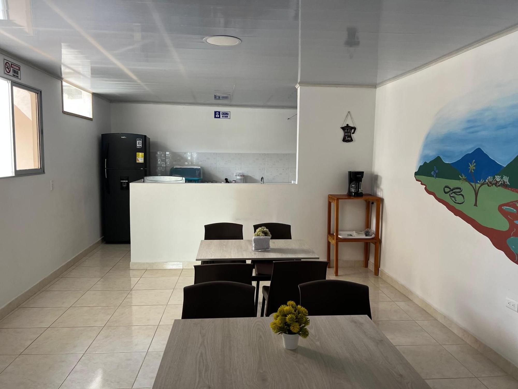 Los Nonos Hostel Гвадалупе Экстерьер фото